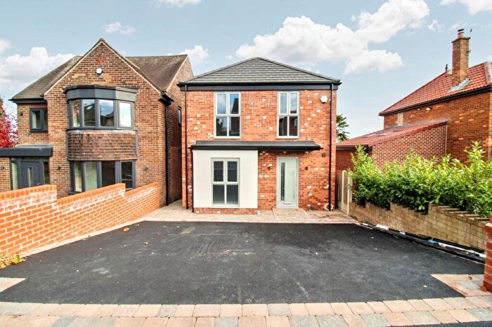 4 Bedroom Detached House For Sale In Edderthorpe Lane, Darfield, Barnsley, S73