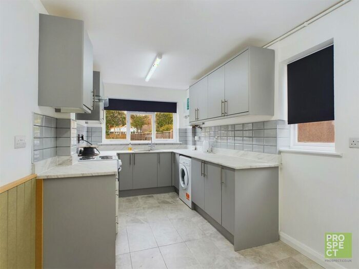 3 Bedroom Terraced House To Rent In Westborough Road, Maidenhead, Berkshire, SL6