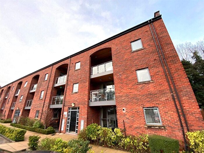 3 Bedroom Apartment To Rent In Philip Godlee Lodge, Didsbury, Manchester, Manchester, M20