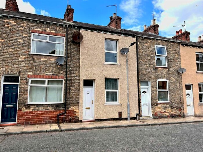 2 Bedroom Property To Rent In Kingsland Terrace, Leeman Road, York, YO26