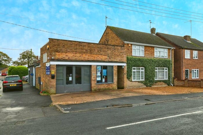 3 Bedroom Detached House For Sale In High Road, Gorefield, Wisbech, Cambridgeshire, PE13