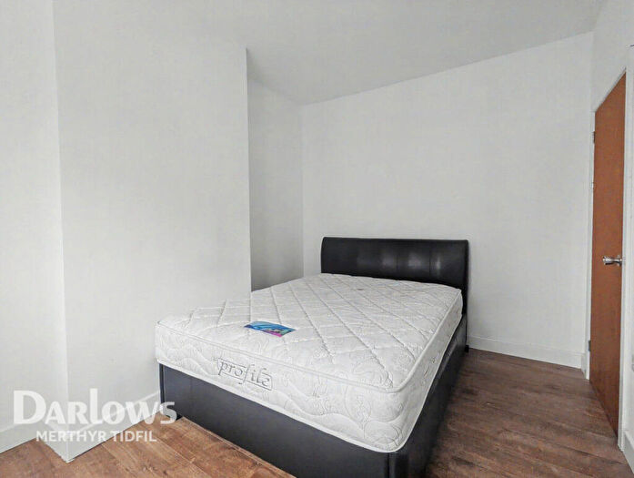 3 Bedroom Apartment To Rent In West Street, Swansea, SA4