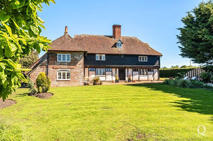 5 Bedroom Detached House For Sale In Sheerness Road, Lower Halstow, Sittingbourne, Kent, ME9