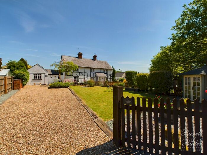 2 Bedroom Cottage For Sale In Whitney Box Cottage, Church St, Maids Moreton, MK18