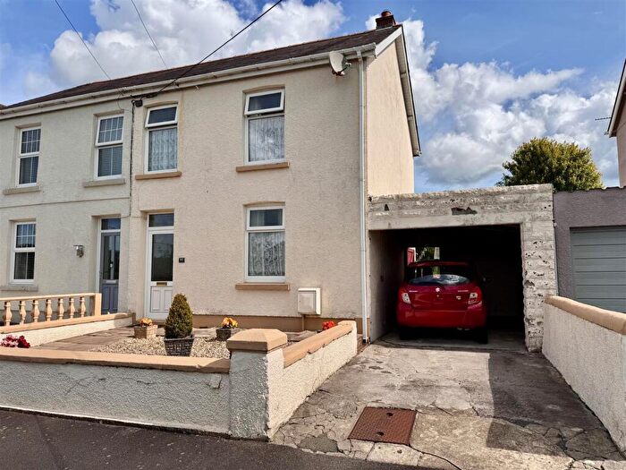 2 Bedroom Semi-Detached House For Sale In Newtown, Ammanford, SA18