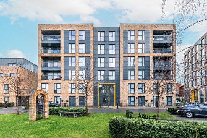 1 Bedroom Property To Rent In Watteau Square, Croydon, CR0