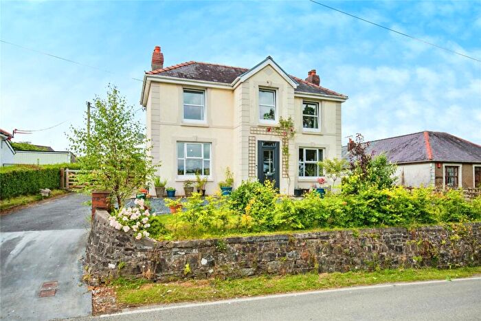 3 Bedroom Detached House For Sale In Llanpumsaint, Carmarthen, Carmarthenshire, SA33