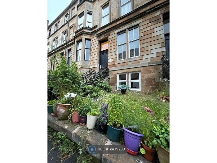 4 Bedroom Flat To Rent In Southpark Avenue, Glasgow, G12