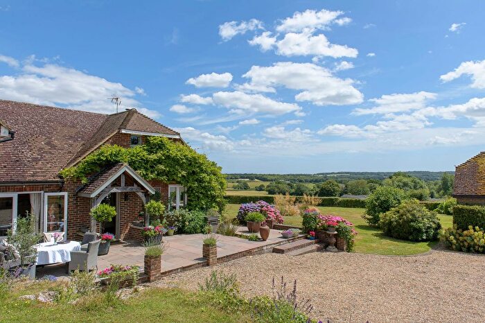 4 Bedroom Detached House For Sale In Woodchurch, Ashford, TN26