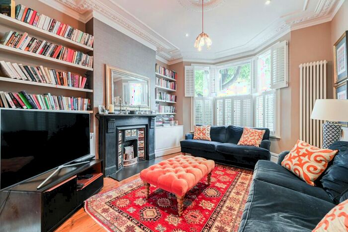 5 Bedroom Terraced House To Rent In Taybridge Road, Clapham Common North Side, London, SW11