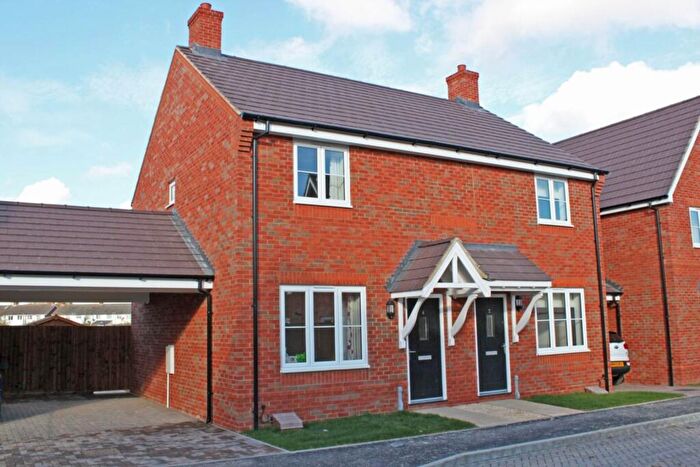 2 Bedroom Semi-Detached House To Rent In Willow End, Didcot, OX11