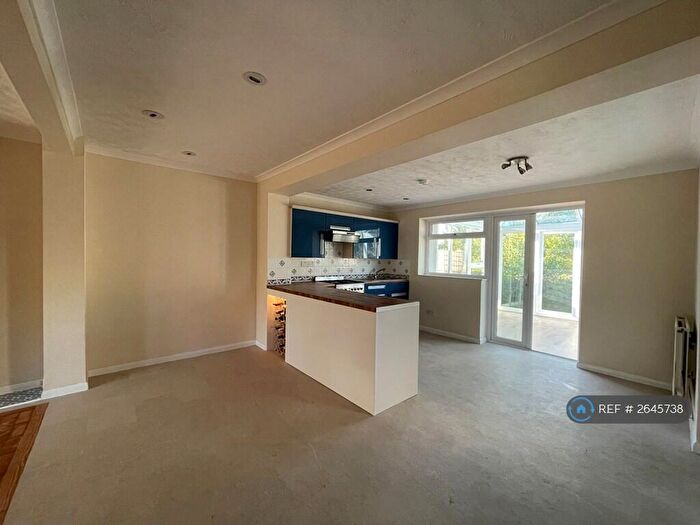 3 Bedroom End Of Terrace House To Rent In Church Cowley Road, Oxford, OX4