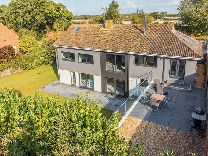 5 Bedroom Detached House For Sale In Sheringham Road, West Beckham, NR25