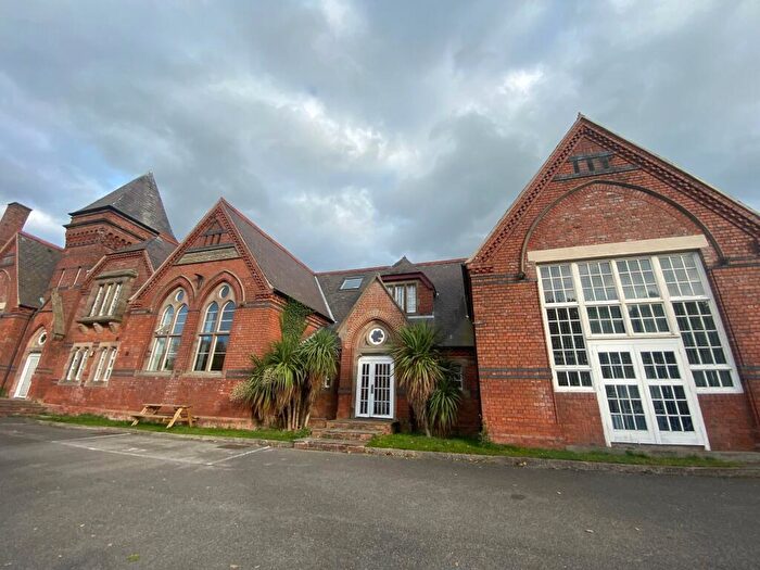 1 Bedroom Apartment To Rent In Devonshire Park, Devonshire Street, S43