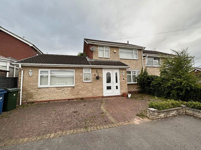 3 Bedroom Property To Rent In Brocklehurst Avenue, Barnsley, S70