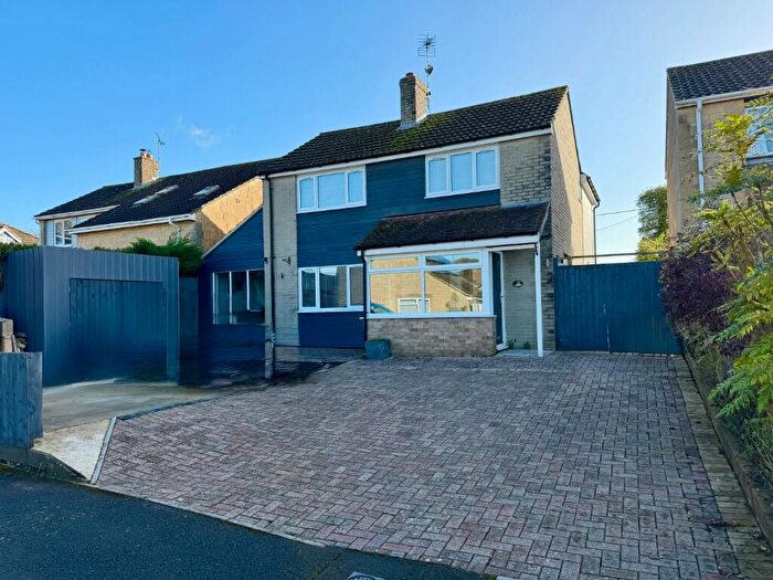 4 Bedroom Detached House To Rent In Wrde Hill, Highworth, Wiltshire, SN6