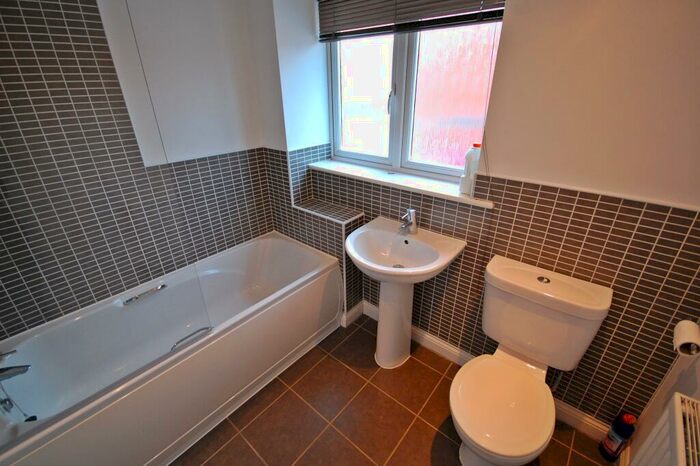 2 Bedroom End Of Terrace House To Rent In Harvey Avenue, Framwellgate Moor, Durham, DH1