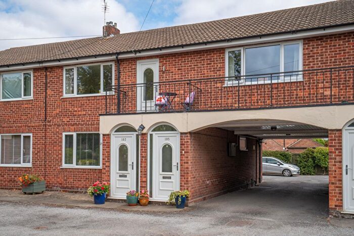 2 Bedroom Flat For Sale In Fulford Road, York, YO10