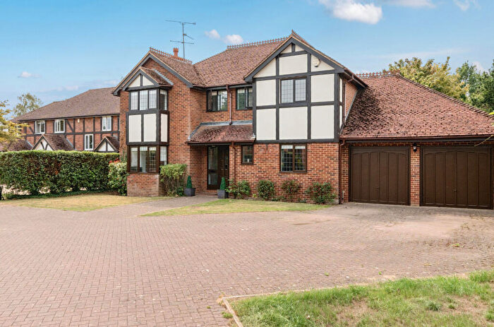 5 Bedroom Detached House For Sale In Arbor Meadows, Winnersh, Wokingham, RG41
