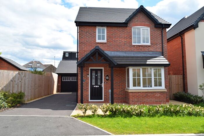 3 Bedroom Detached House To Rent In Brackenwood, Blackburn, BB1