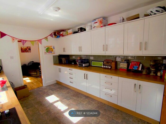 5 Bedroom Terraced House To Rent In St. Leonards Road, Leicester LE2