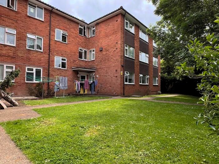 2 Bedroom Flat To Rent In Church Road, Northolt, UB5