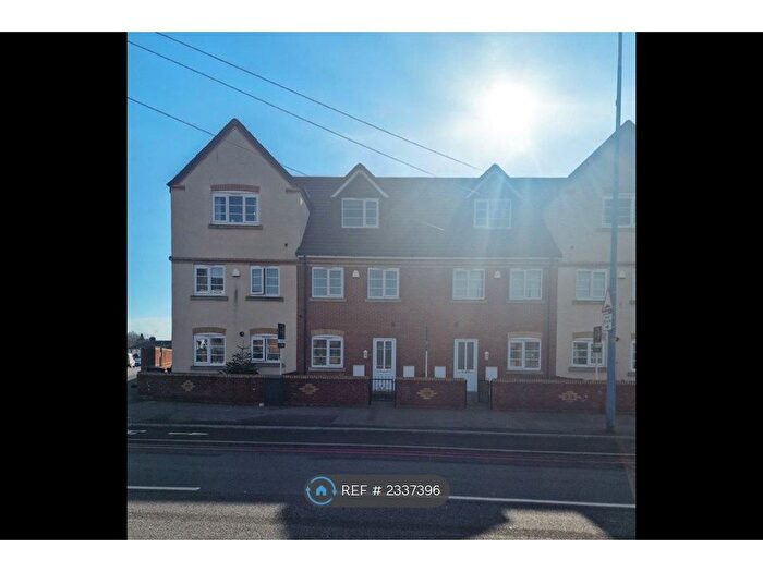 4 Bedroom Terraced House To Rent In Horseley Heath, Tipton, DY4