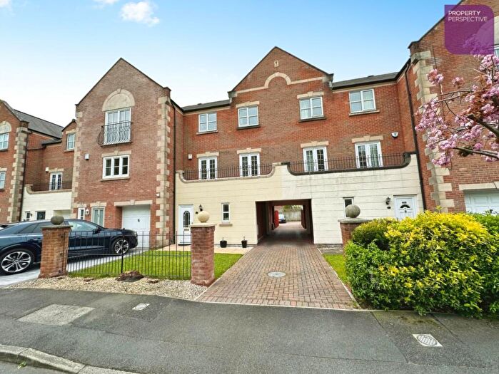 3 Bedroom Town House For Sale In Greenside, Cottam, Preston, PR4