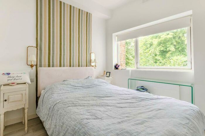 1 Bedroom Flat To Rent In Ifield Road, Chelsea, London, SW10