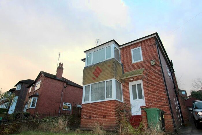 3 Bedroom Detached House To Rent In Armley Ridge Road, Armley, Leeds, LS12
