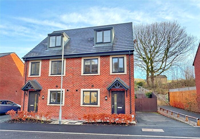 3 Bedroom Semi Detached House For Sale In Weaver Avenue, Rossendale, Lancashire, BB4