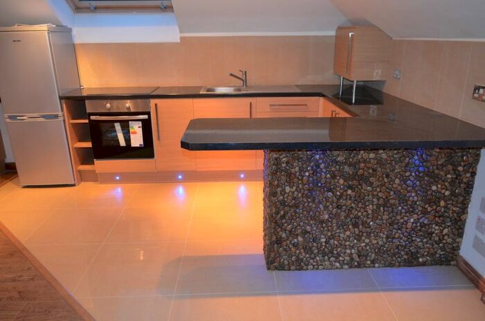 1 Bedroom Flat To Rent In Mayes Road, London, N22