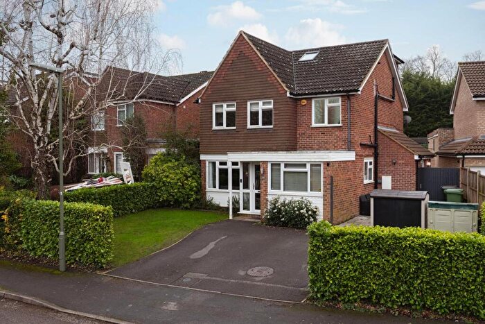 4 Bedroom Detached House For Sale In Hatherwood, Leatherhead, KT22