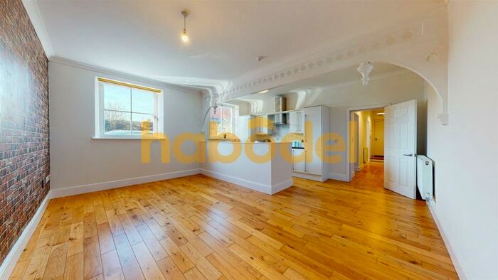 2 Bedroom Flat To Rent In Flemingate, Beverley, HU17