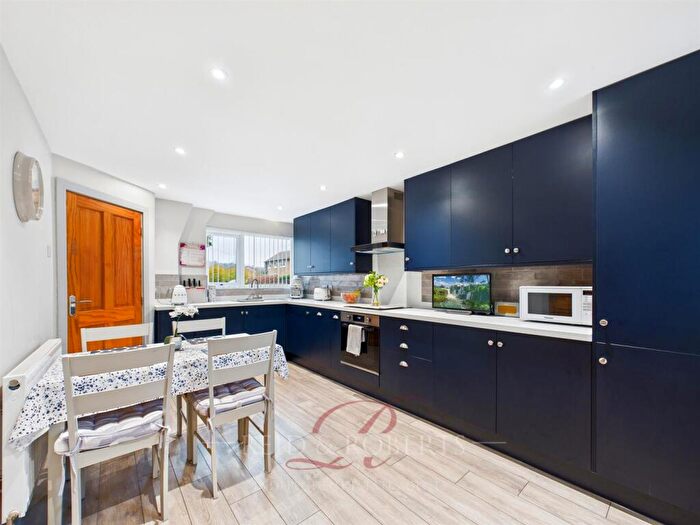 3 Bedroom Terraced House For Sale In Queens Park, Mold, CH7