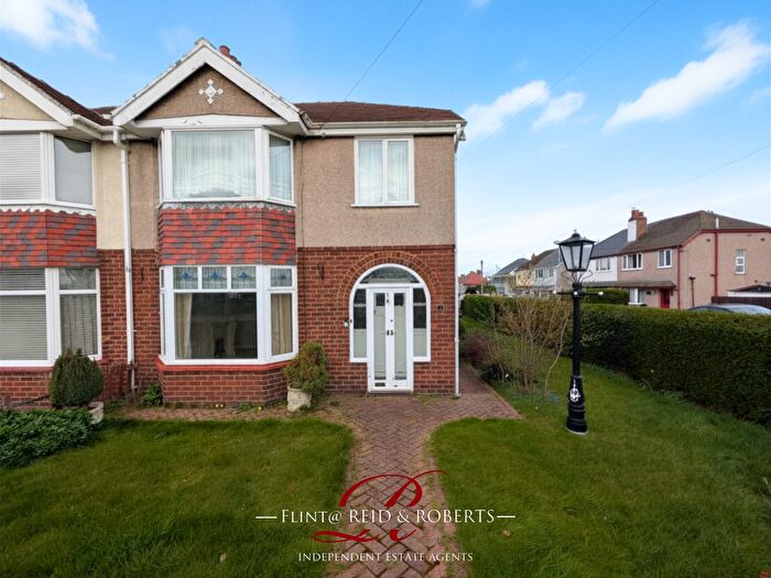 3 Bedroom Semi-Detached House For Sale In Fifth Avenue, Flint, CH6