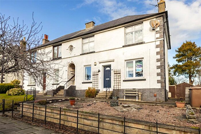 2 Bedroom Flat To Rent In Back Hilton Road, Aberdeen, AB25
