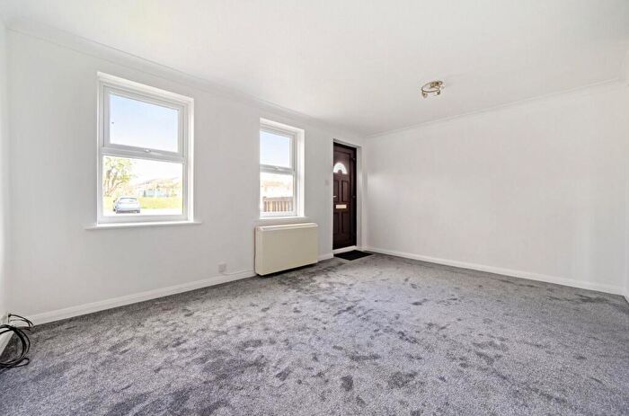 1 Bedroom Flat For Sale In Andover Road, Ludgershall, Andover, SP11