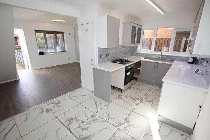 1 Bedroom End Of Terrace House For Sale In Hampstead Avenue, Clacton On Sea, CO16