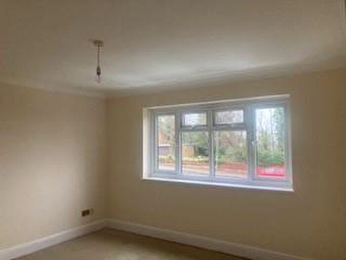 1 Bedroom Flat To Rent In Bexley Road, Erith, DA8