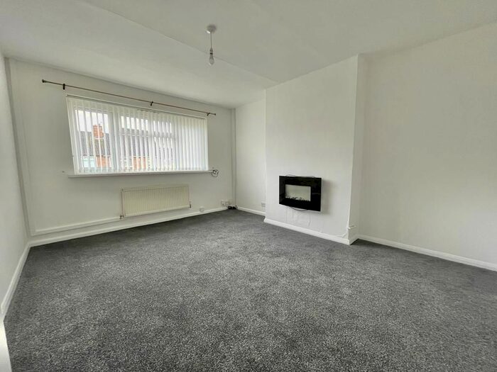 1 Bedroom Maisonette To Rent In Durham Road, Wednesbury, WS10
