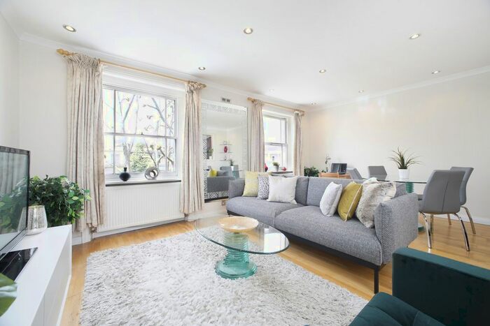 2 Bedroom Flat To Rent In Inverness Terrace, London, W2