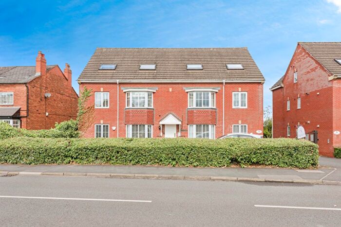2 Bedroom Flat For Sale In Reddicap Heath Road, Sutton Coldfield, B75