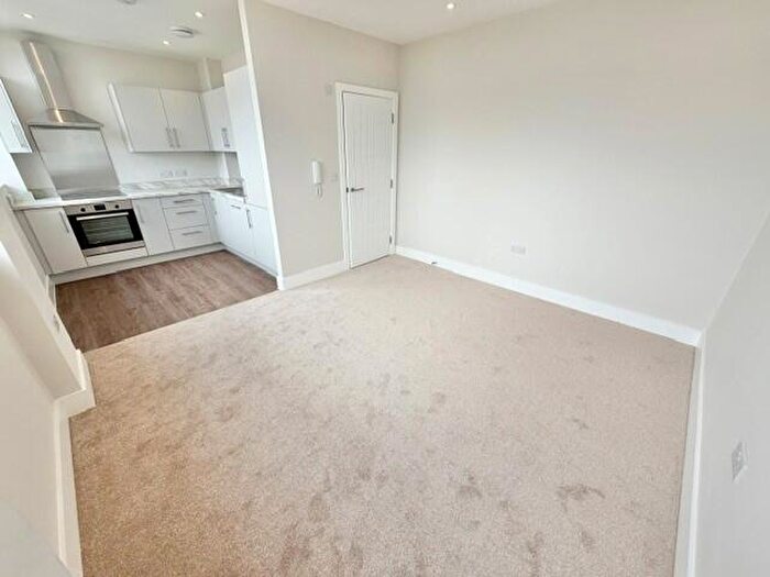 2 Bedroom Apartment To Rent In Fellon House, Spring Hall Lane, Halifax, HX1