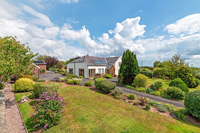 4 Bedroom Detached House For Sale In Dobers Lane, Frodsham, WA6