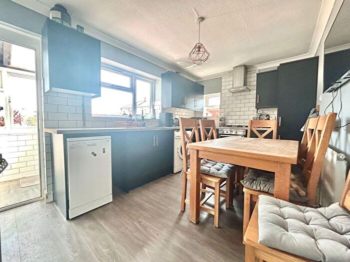 3 Bedroom End Of Terrace House For Sale In Hartland Avenue, Coseley, WV14