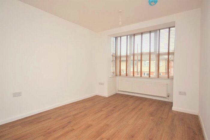 4 Bedroom Terraced House To Rent In Ewhurst Road, Brighton, BN2