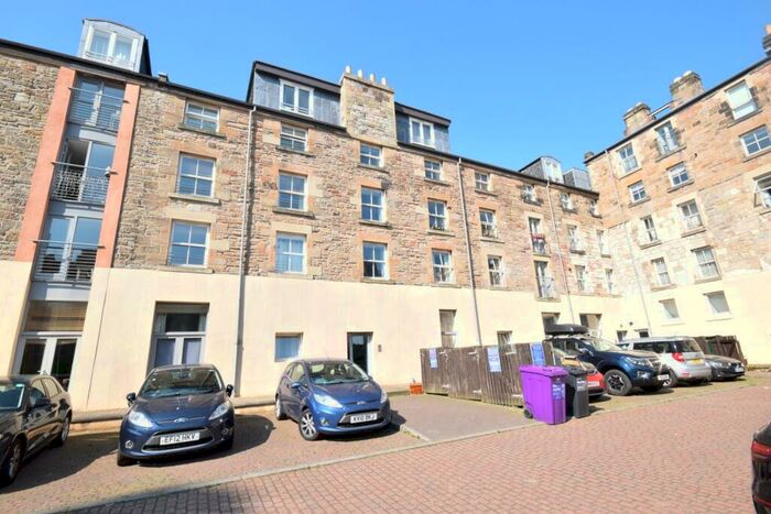 1 Bedroom Apartment To Rent In Hermand Crescent, Edinburgh, Slateford, EH11