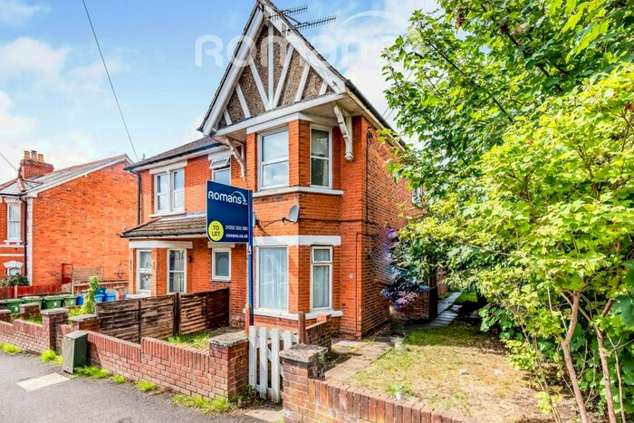 1 Bedroom Flat To Rent In York Road, GU11