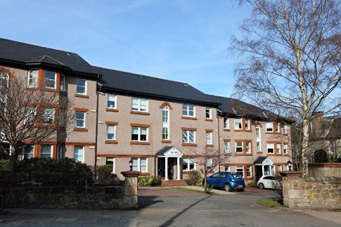 2 Bedroom Flat To Rent In Cadzow Street, Hamilton, ML3